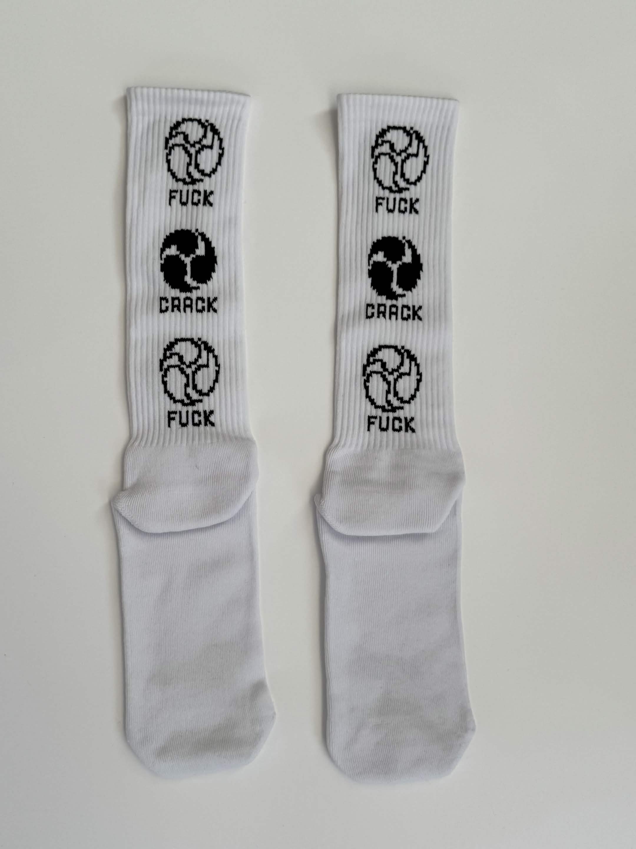 FUCK YEAH SOCKS 後面